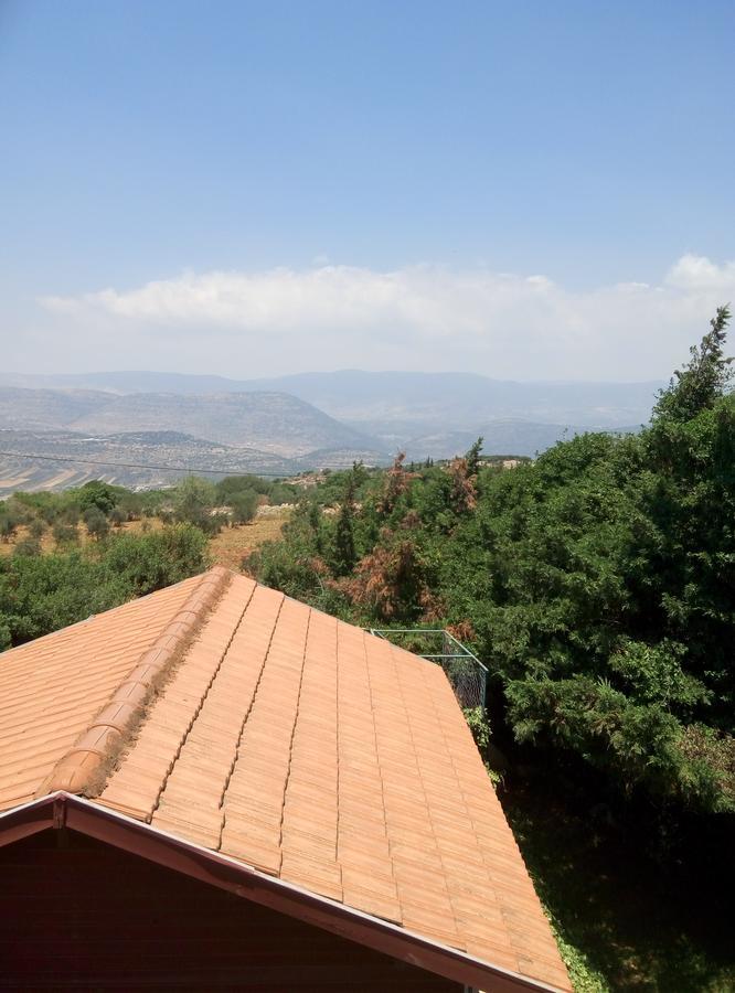 Cabin In The View Villa Hararit Exterior photo